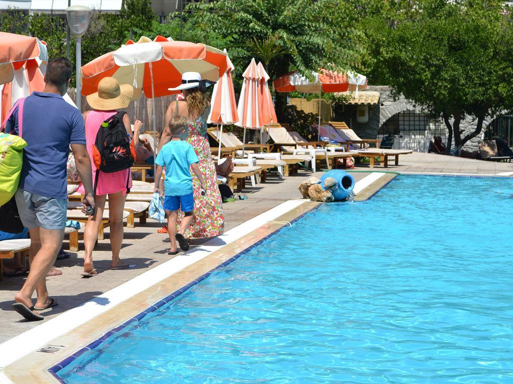 Poros Town Kamares Apartments Εε المظهر الخارجي الصورة