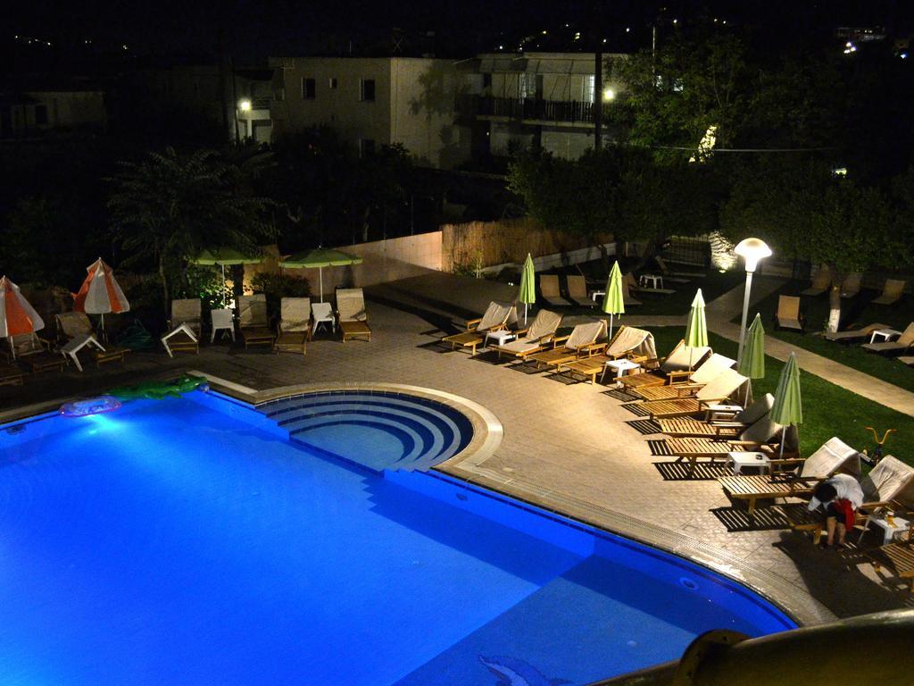 Poros Town Kamares Apartments Εε المظهر الخارجي الصورة